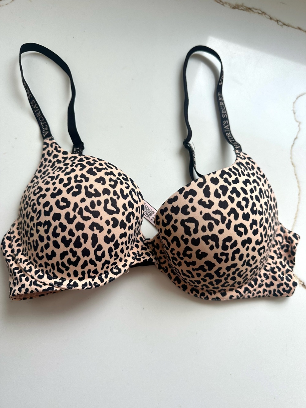 Victoria's Secret Leopard Print Bra 32C